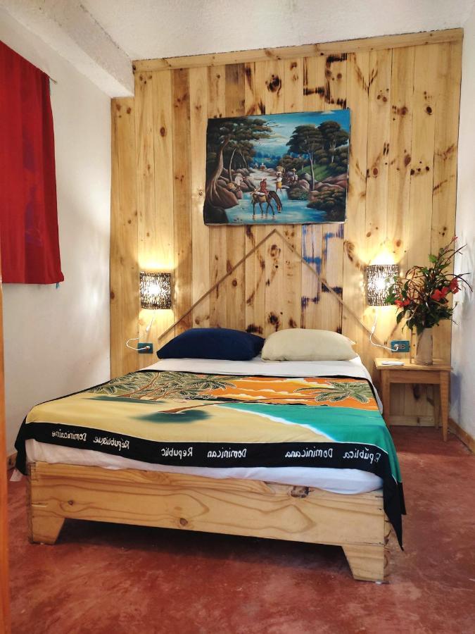 Hostel La Ballena Backpacker Las Galeras Ngoại thất bức ảnh
