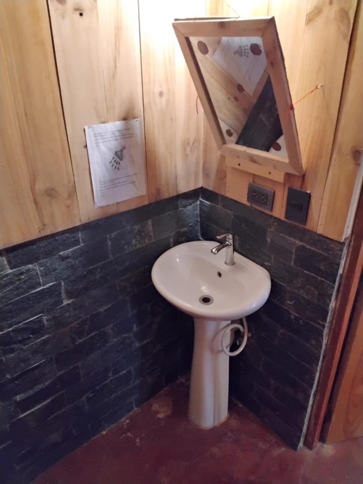 Hostel La Ballena Backpacker Las Galeras Ngoại thất bức ảnh