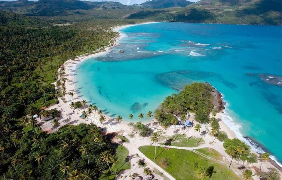 Hostel La Ballena Backpacker Las Galeras Ngoại thất bức ảnh